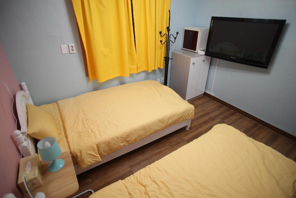 Yeosu Inn Hostel מראה חיצוני תמונה